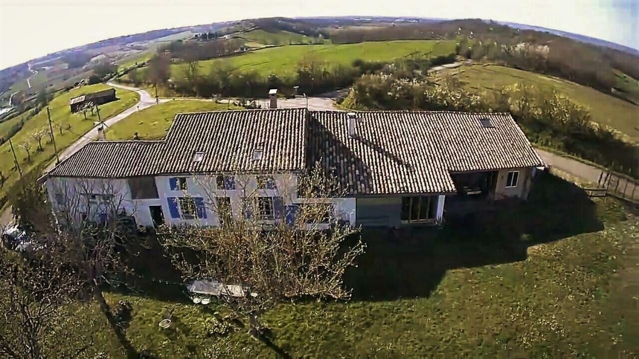 Au "Bon Endroit" Ξενοδοχείο Genebrieres Εξωτερικό φωτογραφία